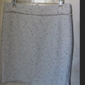 Any Taylor crepe light material tweed skirt